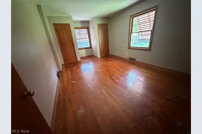 4808 Monticello Boulevard, Richmond Heights, OH 44143 - Photo 6