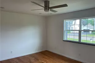 165 W 3rd St, Frazeysburg, OH 43822 - Photo 10