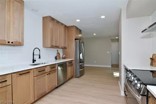 680-26 Fairington Dr, Aurora, OH 44202 - Photo 20