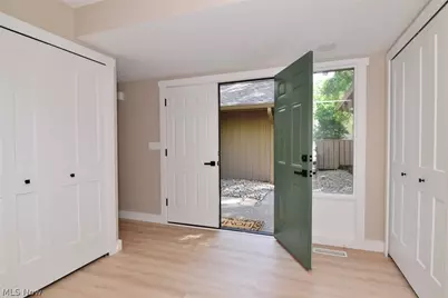 680-26 Fairington Drive, Aurora, OH 44202 - Photo 6