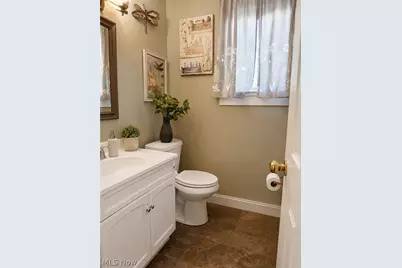 1111 Tremont Avenue SE, Massillon, OH 44646 - Photo 10