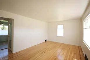 187 Helena Dr, Struthers, OH 44471 - Photo 8