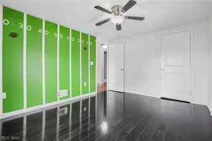 608 Clark St, Cambridge, OH 43725 - Photo 32