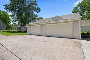 33161 Lake Rd, Avon Lake, OH 44012 - Photo 10