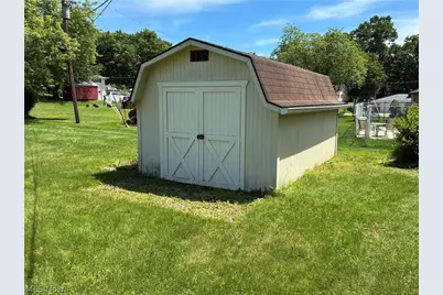 1629 Woodland Drive, Coshocton, OH 43812 - Photo 6