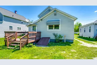 36 21st Street NW, Barberton, OH 44203 - Photo 6