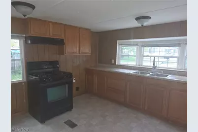 3941 State Road #60, Cuyahoga Falls, OH 44223 - Photo 4