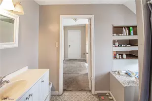126 14th St NW, Barberton, OH 44203 - Photo 18