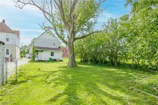 126 14th St NW, Barberton, OH 44203 - Photo 20