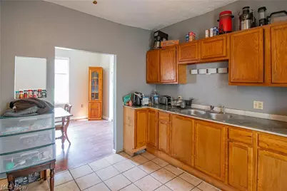 126 14th Street NW, Barberton, OH 44203 - Photo 10