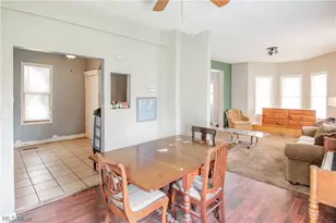 126 14th St NW, Barberton, OH 44203 - Photo 6