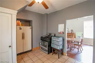 126 14th St NW, Barberton, OH 44203 - Photo 12