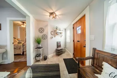 225 29th Street NW, Barberton, OH 44203 - Photo 12