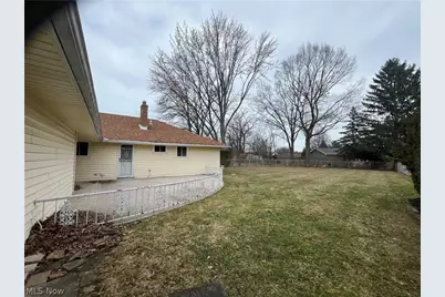 437 Audrey Drive, Richmond Heights, OH 44143 - Photo 6