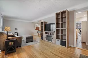 86 Hartshorn Dr, Painesville, OH 44077 - Photo 2