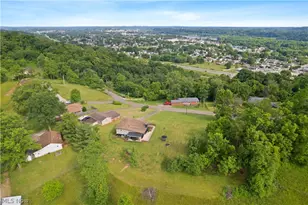 2506 Valley View Dr, Belpre, OH 45714 - Photo 38