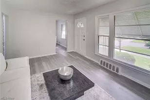 4383 Wyatt Rd, Loveland, OH 44128 - Photo 6
