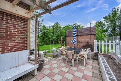 1915 4th Street NE, Canton, OH 44704 - Photo 32