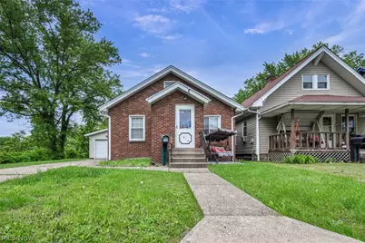 1915 4th Street NE, Canton, OH 44704 - Photo 36