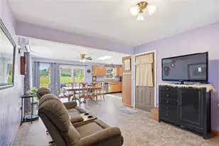 262 W 4th St, Frazeysburg, OH 43822 - Photo 10