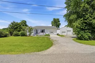262 W 4th St, Frazeysburg, OH 43822 - Photo 46