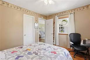 262 W 4th St, Frazeysburg, OH 43822 - Photo 22