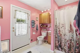 262 W 4th St, Frazeysburg, OH 43822 - Photo 26