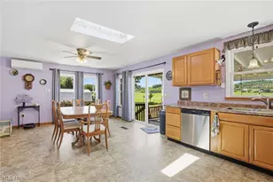 262 W 4th St, Frazeysburg, OH 43822 - Photo 16
