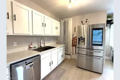 637 Quinby Avenue, Wooster, OH 44691 - Photo 2