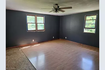 201 Ridgewood Drive, Amsterdam, OH 43903 - Photo 8