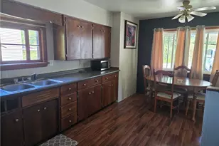 201 Ridgewood Dr, Amsterdam, OH 43903 - Photo 6