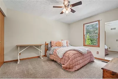 4587 Edgewater, Stow, OH 44224 - Photo 32
