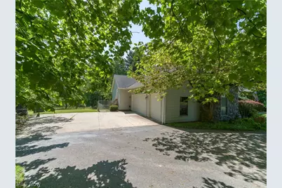 8745 Broadview Road, Grandview Heights, OH 44147 - Photo 40