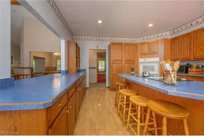 8745 Broadview Road, Grandview Heights, OH 44147 - Photo 8