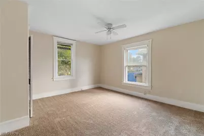 2329 Winfield Way NE, Canton, OH 44705 - Photo 18