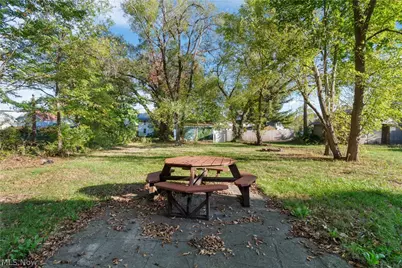 2329 Winfield Way NE, Canton, OH 44705 - Photo 28