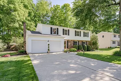4680 Treetop Drive, Copley, OH 44321 - Photo 2