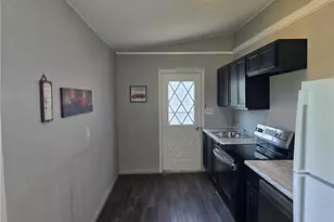 169 Boston Ave, Elyria, OH 44035 - Photo 6