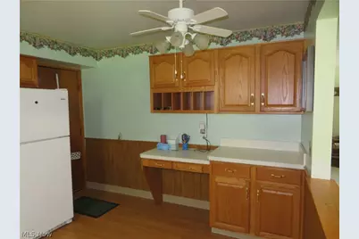 34042 Luanne Drive, North Ridgeville, OH 44039 - Photo 8