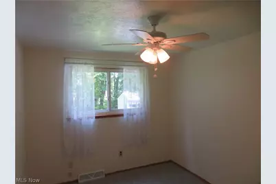 34042 Luanne Drive, North Ridgeville, OH 44039 - Photo 14