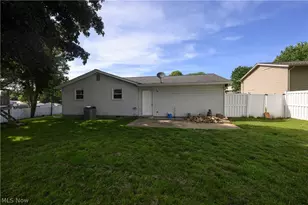 1310 Nottingham Square NE, Bolivar, OH 44612 - Photo 10
