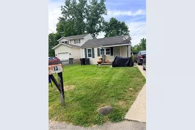 136 Sheriff Street, Elyria, OH 44035 - Photo 2