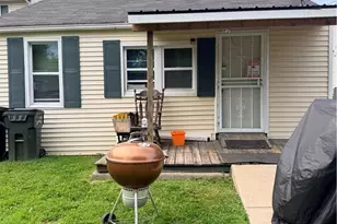 136 Sheriff St, Elyria, OH 44035 - Photo 4