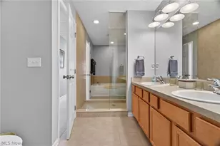 361 Freshwater Dr, Lorain, OH 44052 - Photo 26
