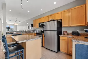 361 Freshwater Dr, Lorain, OH 44052 - Photo 8