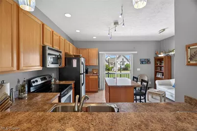 361 Freshwater Drive, Lorain, OH 44052 - Photo 6