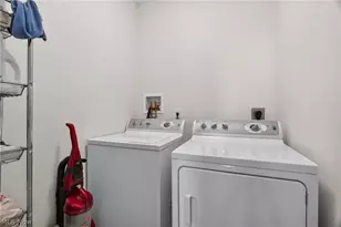 361 Freshwater Dr, Lorain, OH 44052 - Photo 30