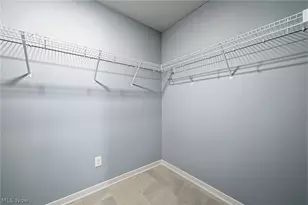 9470 Aquila Ct, Grandview Heights, OH 44147 - Photo 22