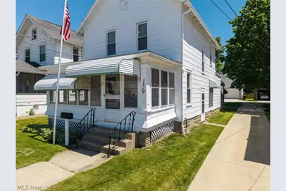 159 N Lyman Street, Wadsworth, OH 44281 - Photo 2