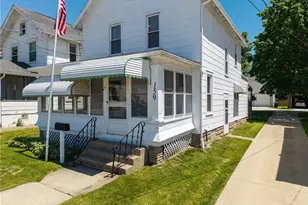 159 N Lyman St, Wadsworth, OH 44281 - Photo 2